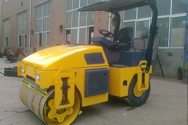 <a href='http://www.matchs.cn' target='_blank'>壓路機(jī)</a> <a href='http://www.matchs.cn' target='_blank'>壓路機(jī)</a>